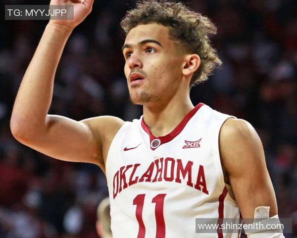 鹿晗现身引关注：消瘦身形与金发造型引发网友热议，疑似模仿尹正风格